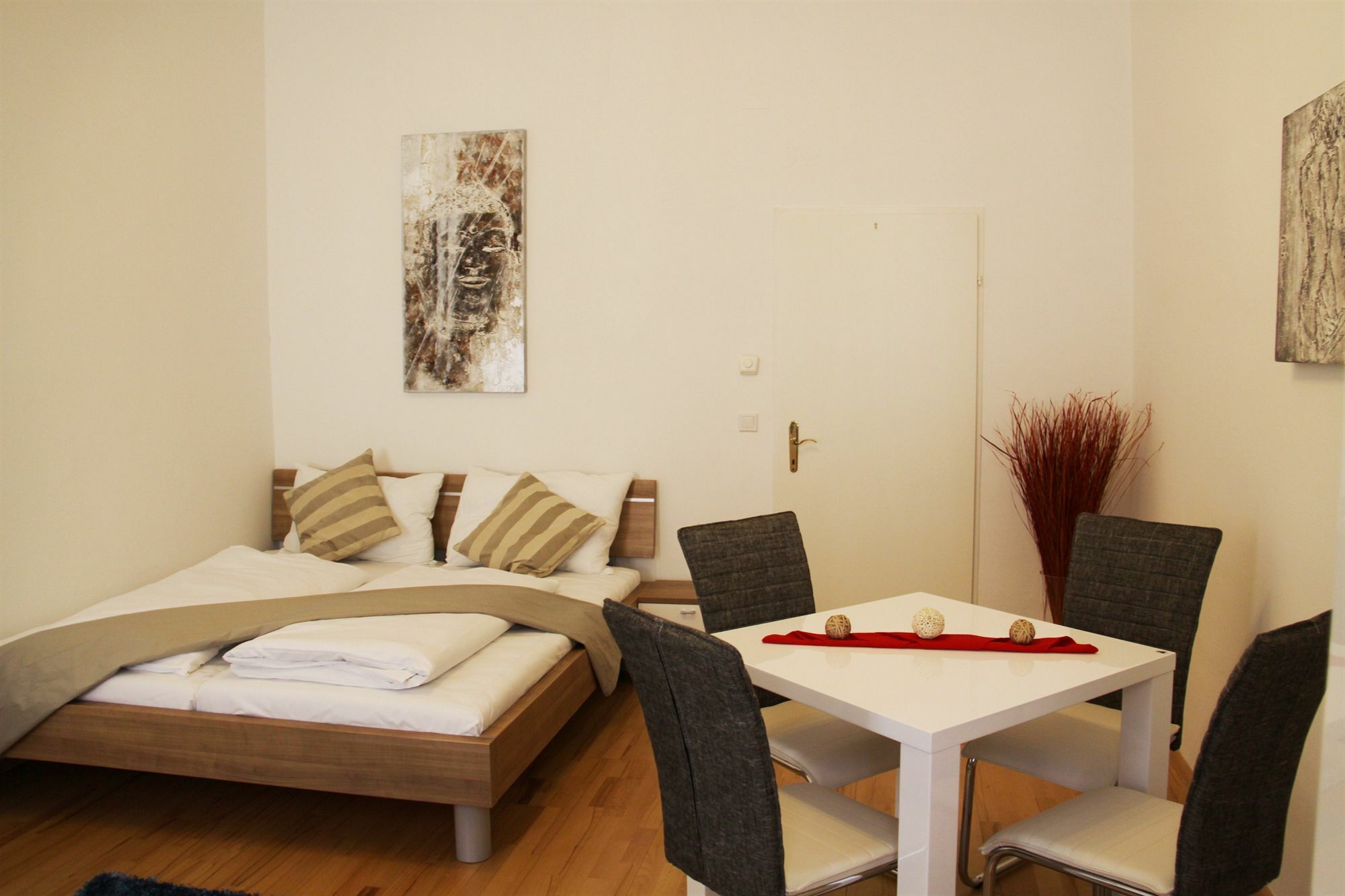Checkvienna Apartment Khunngasse Dış mekan fotoğraf